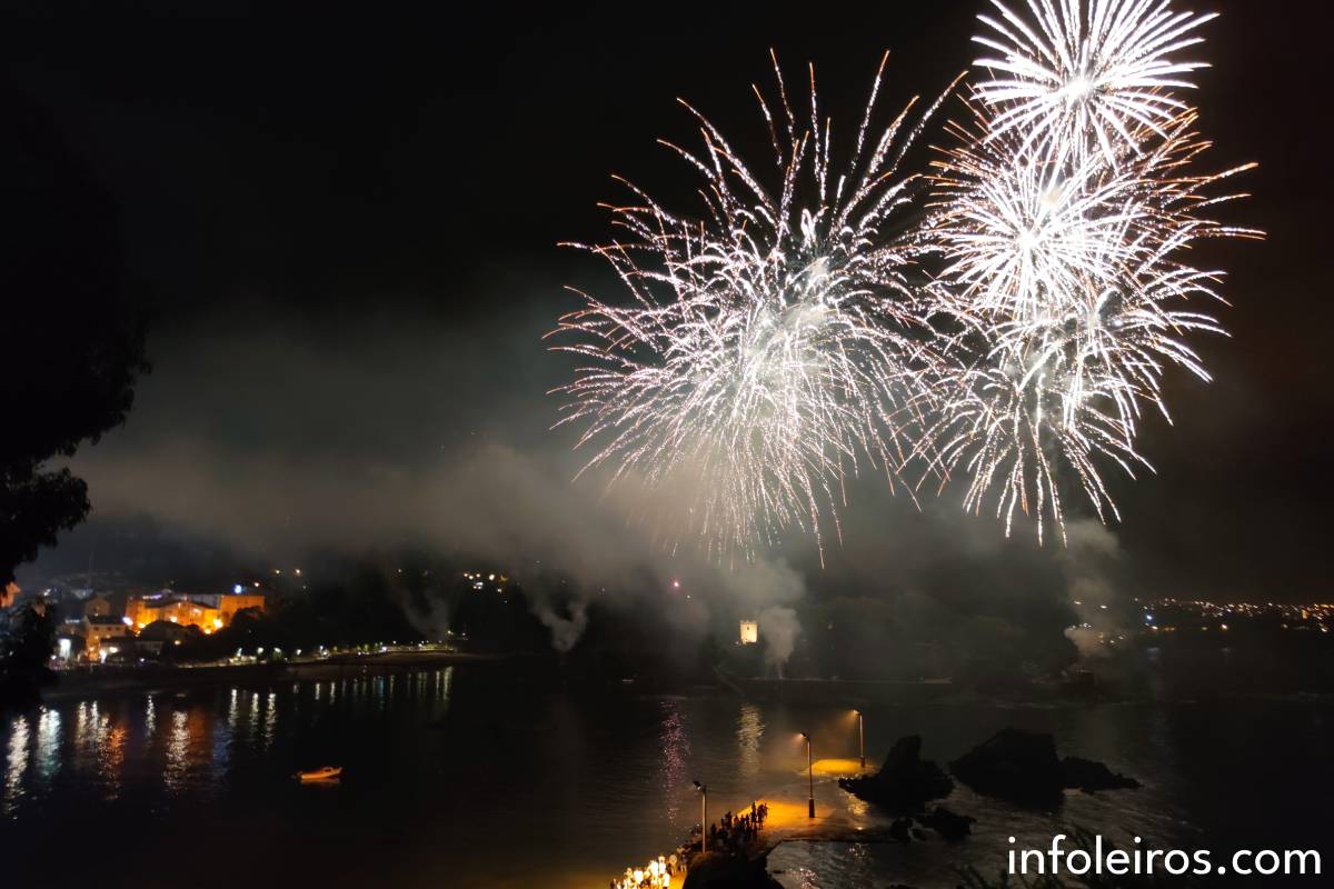 Fuegos artificiales Santa Cruz